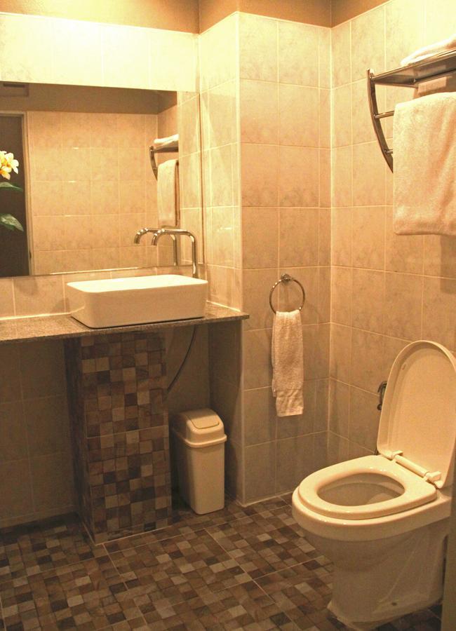 The Golf Club Pattaya Hotel Luaran gambar