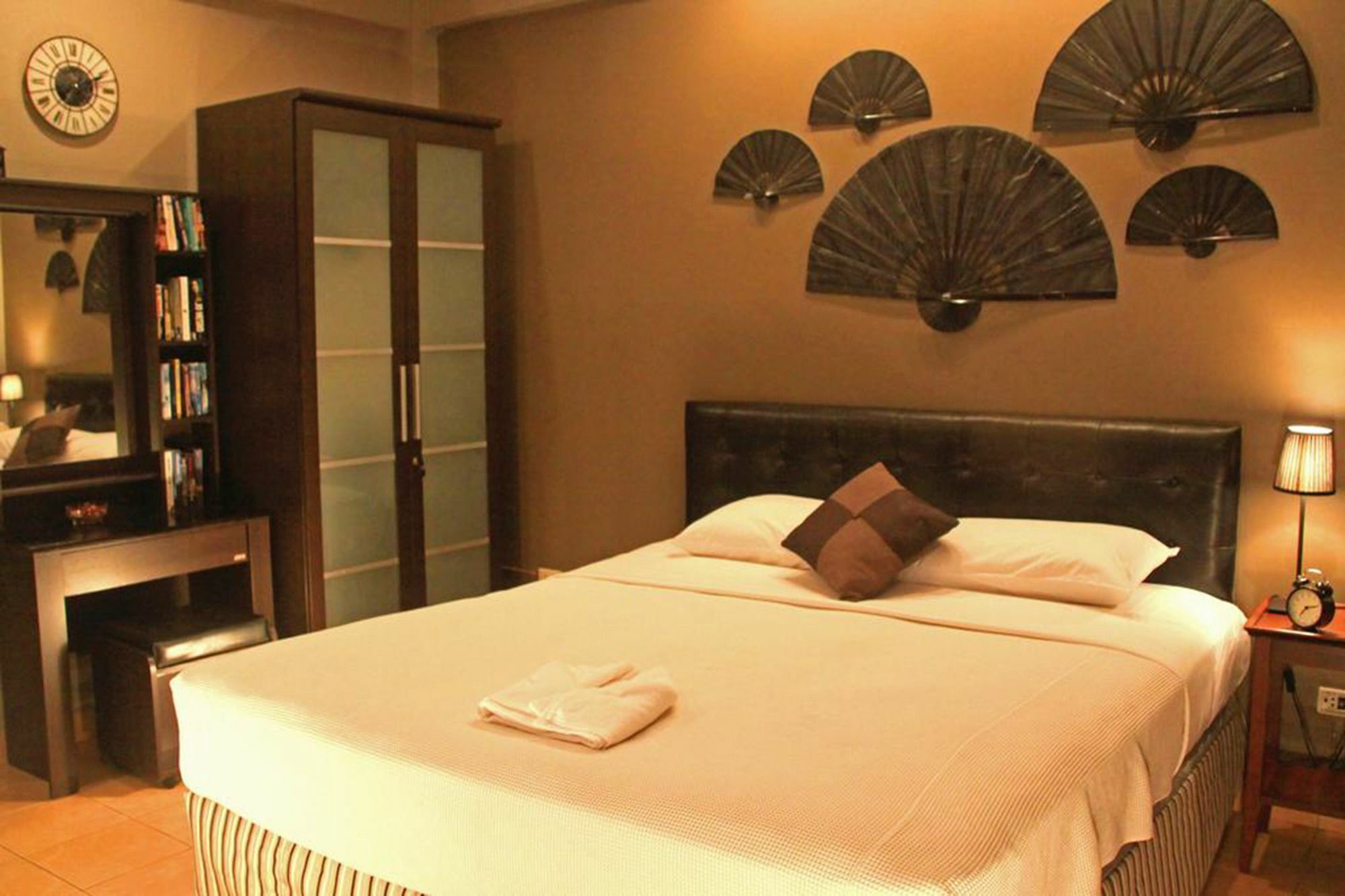 The Golf Club Pattaya Hotel Luaran gambar